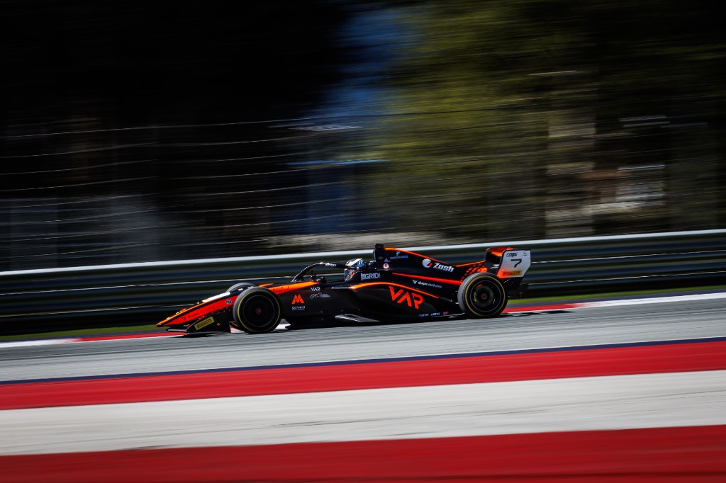 Andrea Dupé #7 VAR car at full speed — Red Bull Ring FREC 2026